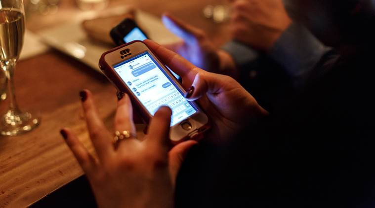 eye, computer screen, blue light, phone screen, myopia, blue screen, eye strain, eyesight, eye sight on computer screen, eye on computer