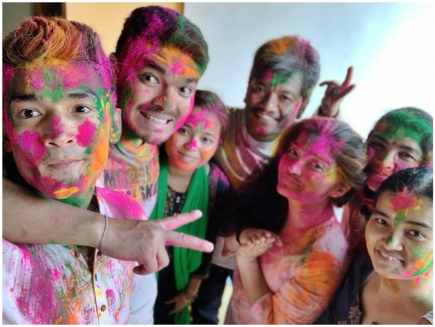 happy holi, holi 2019, sports holi, sunil chhetri, gautam gambhir,