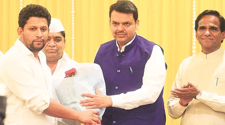 Ahmednagar: Two young guns to battle it out