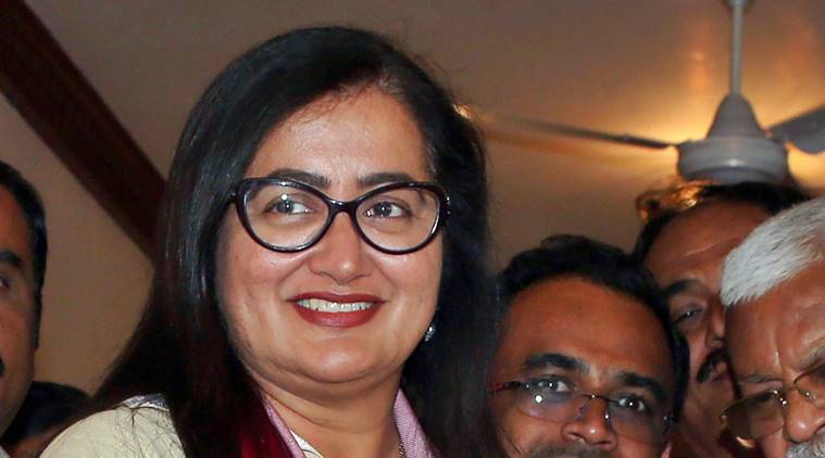 Sumalatha Sex - In Mandya, Sumalatha wants to cash in husband Ambareesh's legacy | The  Indian Express