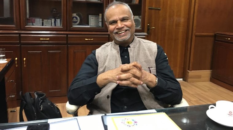 ugc, UGC vice-chairman Bhushan Patwardhan, Shahrukh khan, Bhushan Patwardhan, honorary doctorate
