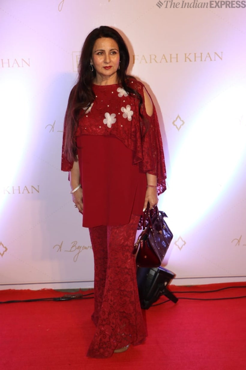 Poonam Dhillon at Farah Ali Khan book launch