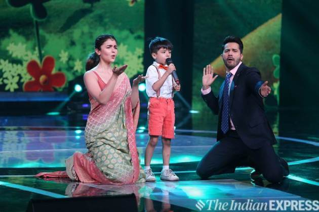 Actors Alia Bhatt and Varun Dhawan enjoying on contestant Swaramsh Tiwari's performance at Sa Re Ga Ma Pa Li'l Champs