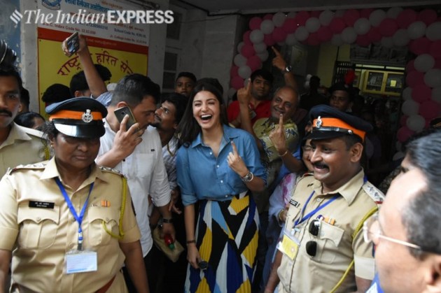 Anushka Sharma voting