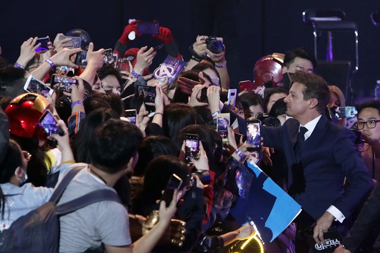 Jeremy Renner at avengers endgame fan event