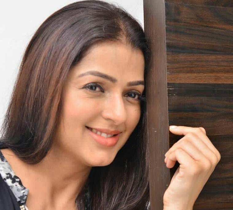 bhumika chawla photos