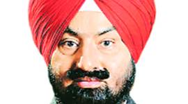 Chandigarh: Independent, the richest candidate in the fray