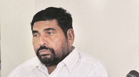 lok sabha elections, lok sabha elections 2019, lok sabha polls, elections in india, gujarat, elections in gujarat, gujarat elections, congress, bharuch lok sabha seat, chhotu vasava, chhotu vasava files nomination, bhartiya tribal party, btp, ahmed patel, gujarat news, election news, indian express news