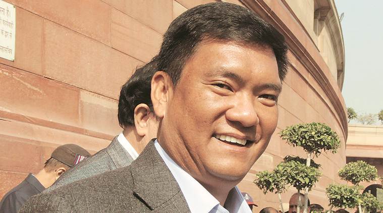 Poll officers seize Rs 1.8 crore from two vehicles in Arunachal CM’s convoy