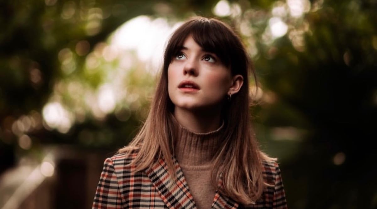 Films Et Séries Tv Avec Daisy Edgar-jones Daisy Edgar-Jones Wallpapers Hd Images / Wikipedia is a free online