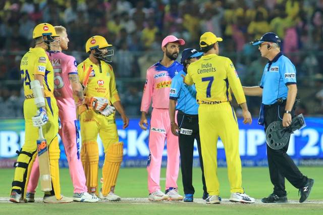 ms dhoni ipl run out