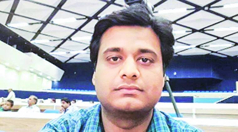 Officer in charge of EVMs in Ranaghat LS seat goes missing