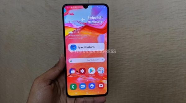 Samsung Galaxy A70 Infinity-U display