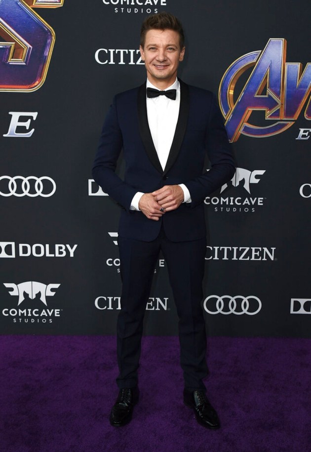 hawkeye in avengers endgame