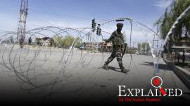 jammu kashmir, jammu and kashmir, jammu kashmir highway ban, highway ban in kashmir, omar abdullah, mehbooba mufti, pdp, people's democratic party, jammu kashmir news, indian express news