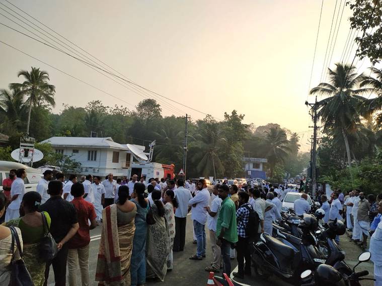 KM Mani, KM Mani dead, KM Mani cremation, KM Mani funeral, who is KM Mani, KM Mani kerala congress, KM Mani health