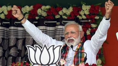 Lok Sabha elections 2019 LIVE Updates: 'Cong and allies want two PMs, one in Delhi, another in J-K', says Modi