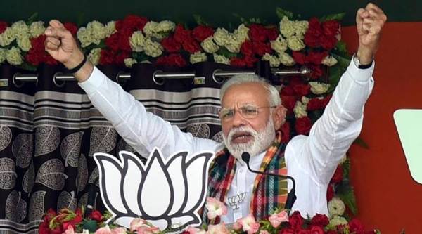 Lok Sabha elections 2019 LIVE Updates: 'Cong and allies want two PMs, one in Delhi, another in J-K', says Modi