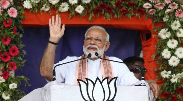 Lok Sabha Elections 2019 LIVE: Gandhiji's Congress has become 'gaalibaaz', says PM Modi in Gujarat