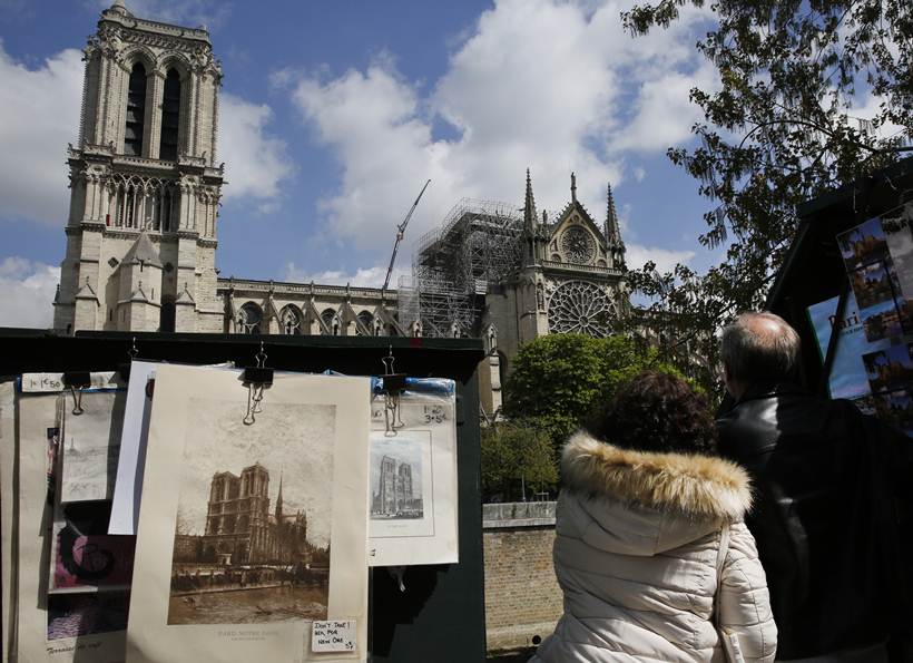 Notre Dam, Notre Dam fire, Notre Dam cathedral, Notre Dam Paris, Notre Dam collapsed, Paris fire, Paris cathedral fire, France, French citizens, World news, Indian Express