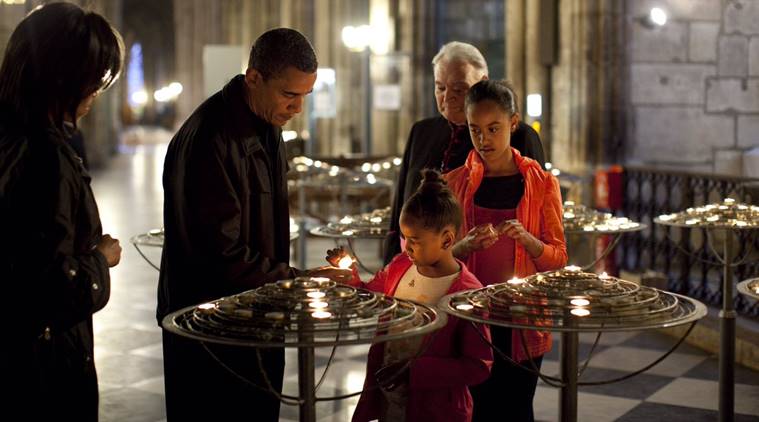 Notre Dame, Notre Dame fire, what caused Notre Dame fire, barack obama, donald trump, Notre Dame people, notre dame paris, paris, trending news, indian express, indian express news