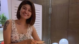 oviyaa birthday photos