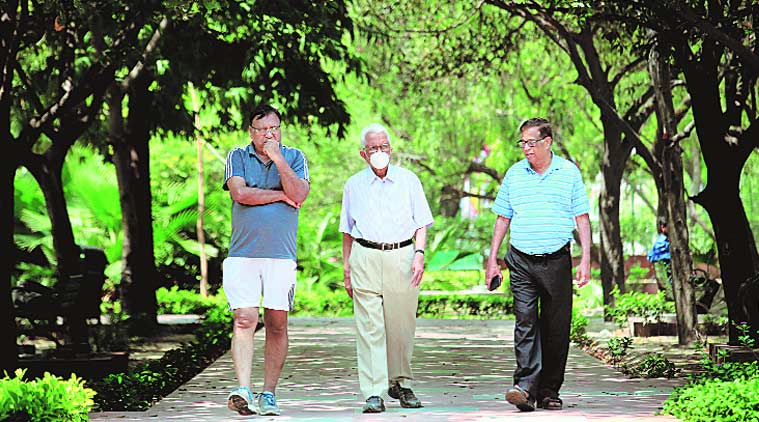 Gurgaon, Gurgaon news, Gurgaon pedestrians, gurgaon roads, Gurgaon traffic, Indian Express