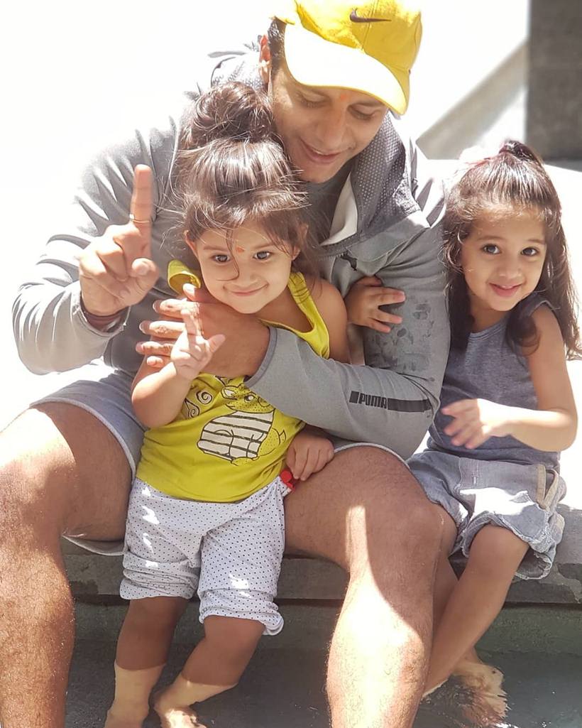karanvir bohra photos