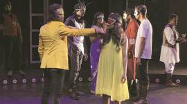 play, theatre, romeo juliet, shakespeare, shakespearean play, adaptation of shakespearean tale, daqnish iqbal, art and culture, indian express