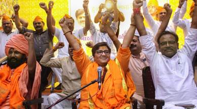 pragya singh thakur calls nehru a criminal, pragya singh thakur on kashmir, pragya singh thakur attacks nehru, india pakistan tension, shivraj singh chouhan