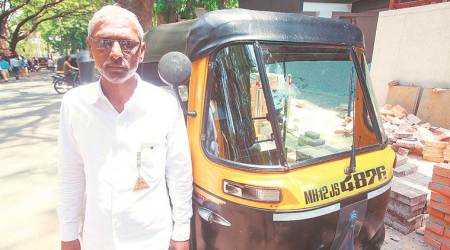 To fight corruption, activist auto-driver to contest from Pune seat