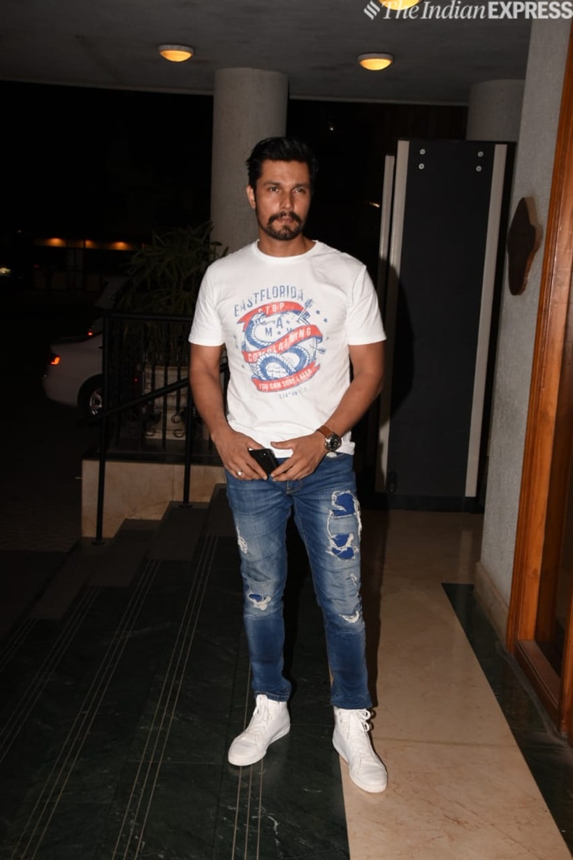 Randeep Hooda at Manoj Bajpayee birthday