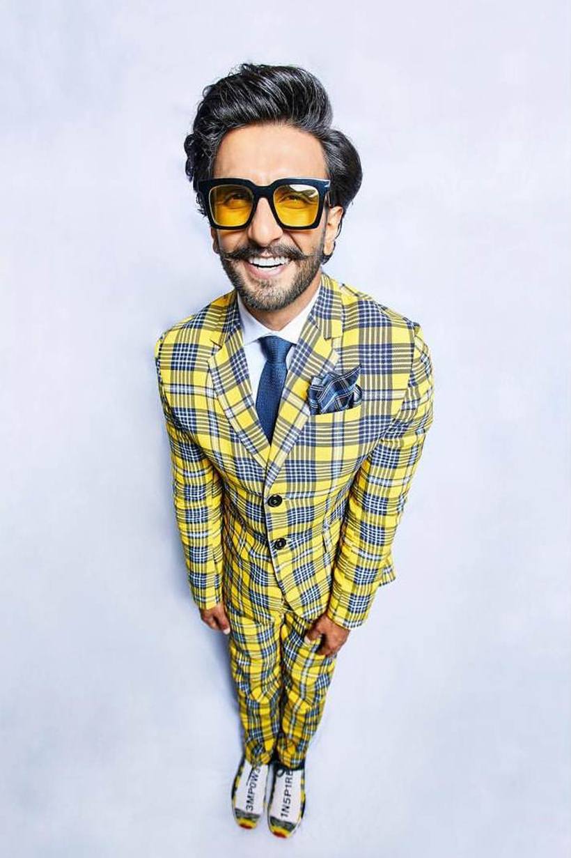 Microphone, Ranveer Singh, Moustache, Bollywood, Bollywood Life, Actor,  Film, Beard transparent background PNG clipart | HiClipart
