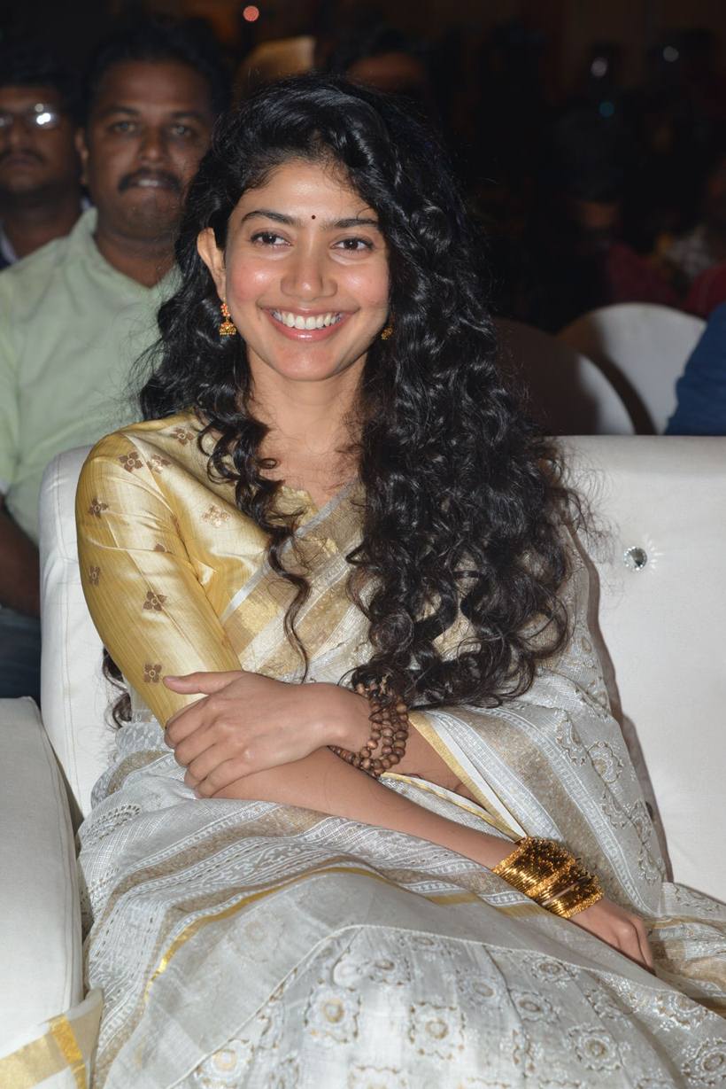 sai pallavi at NGK trailer launch