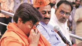 Sadhvi pragya thakur, digvijaya singh, digvijay singh, bhopal, bhopal news, lok sabha elections, sadhvi pragya malegaon blast, malegaon blast, bhopal lok sabha seat, digvijaya-sadhvi pragya, indian express news