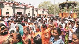 Thousands gather at Pune's Vadhu Budruk to mark 330th death anniversary of Sambhaji Maharaj