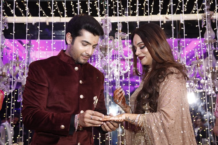   sharad malhotra sangeet 