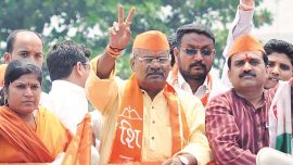 X-factor to decide the vote in Shirur: Three-time MP or popular TV actor
