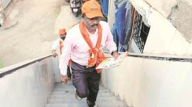 mumbai, lok sabha elections, lok sabha elections 2019, lok sabha polls, maharashtra elections, elections in maharashtra, bjp, congress, shiv sena, shiv sainik, campaigning, rahul shewale, mumbai south central, bjp shiv sena alliance, narendra modi, mumbai news, election news, indian express news