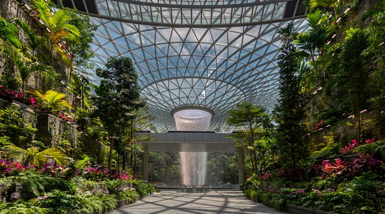 Singapore Changi Airport , Singapore, Singapore tourism, Changi Airport , why is Changi Airport popular