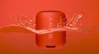 sony, sony india, sony srs-xb12, sony srs-xb12 price, sony srs-xb12 features, sony srs-xb12 specs, sony srs-xb12 waterproof, sony srs-xb12 rubber-coating, sony srs-xb12 price in india