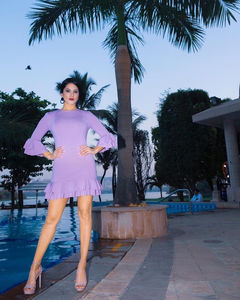 Sunny Leone photos