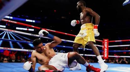 What is the difference between a knockout and a technical knockout?