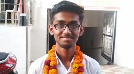 UP topper 759 up board result 2019, up bord result nic.in 2019, up board result, up 10th topper, up 10th topper gautam raghuvanshi, gautam raghuvanshi