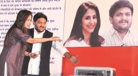 Congress’s promise to Mumbai youth: Free education, job guarantee