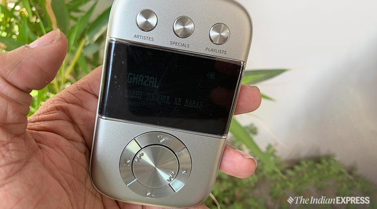 Saregama Carvaan Go, Saregama Carvaan, Saregama Carvaan Go review, Saregama Carvaan Go price, Saregama Carvaan Go specifications