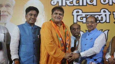 aam aadmi party, aap mla devinder sehrawat, aap mla joins bjp, bjp, vijay goel, vijender gupta, arvind kejriwal, anil bajpai, lok sabha elections 2019, election news, indian express