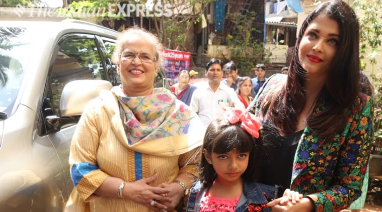   aishwarya rai and aaradhya bachchan 