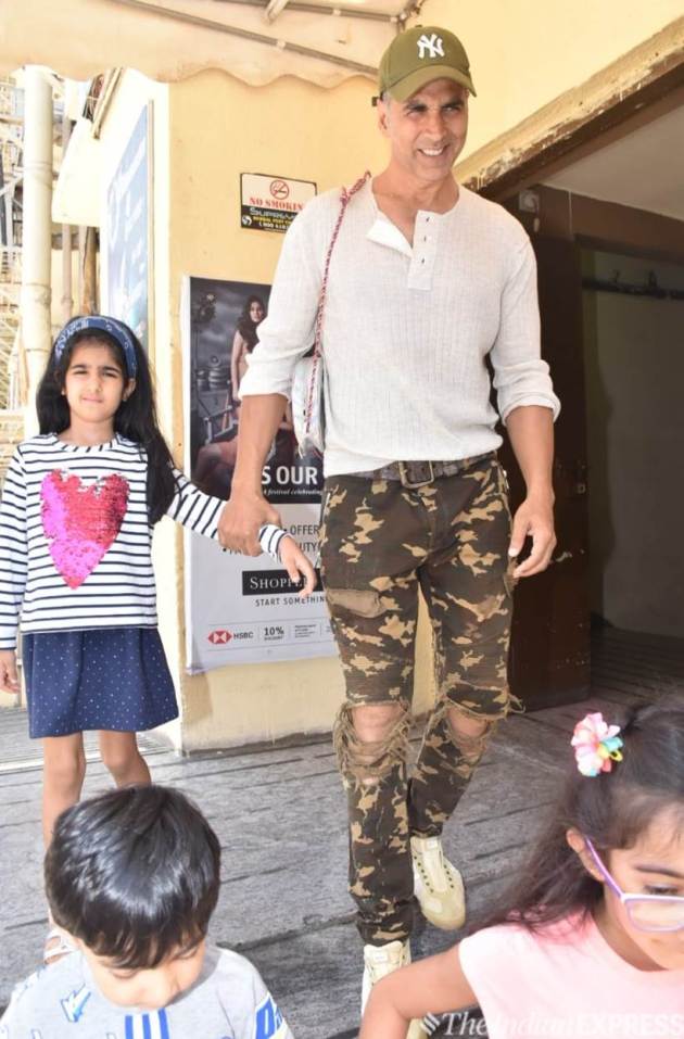 Akshay Kumar, Nitara Kumar