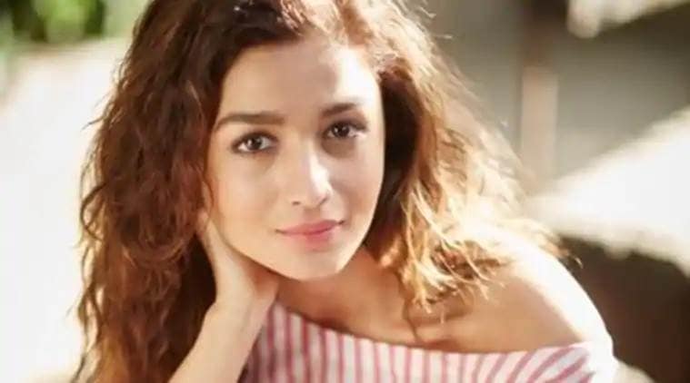 dewy skin, dewy skin, tips to get dewy skin, how to get dewy skin, make up tutorial, dewy skin, indian express, indian express news